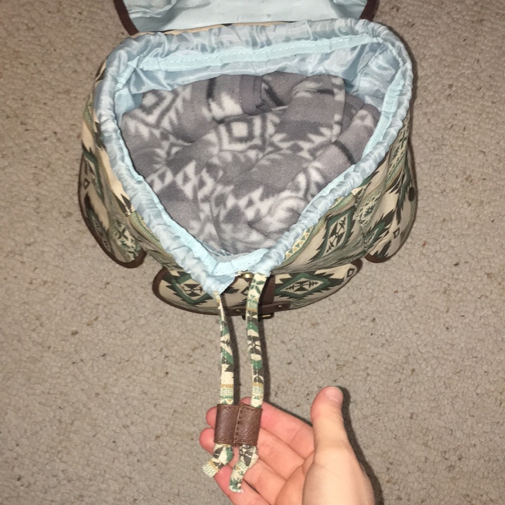 Small Mudd Tribal Backpack - Picture 6 of 7